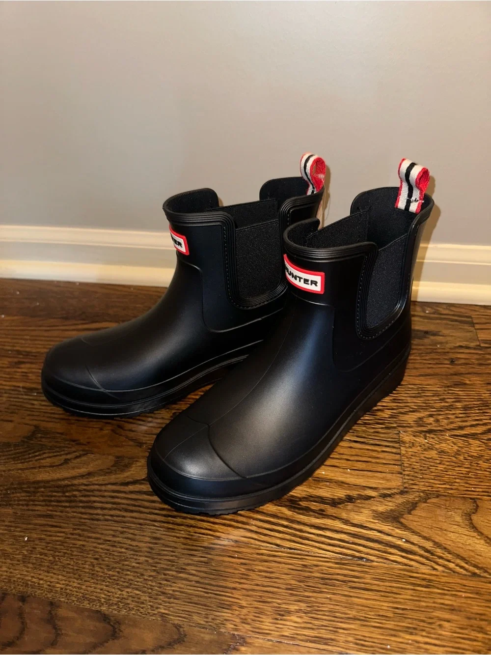 Hunter Tabitha Chelsea Waterproof Rain Boots - Picture 2 of 3